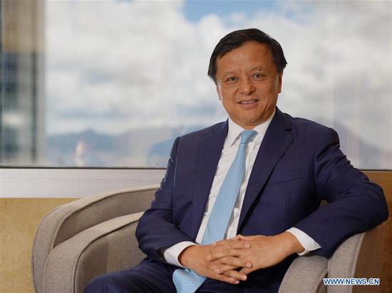 2020年6月18日拍摄的照片显示，香港交易及结算所有限公司（HKEX）的首席执行官李国宝（Charles Li）专访了中国南方香港的新华社。 （新华社/王申）